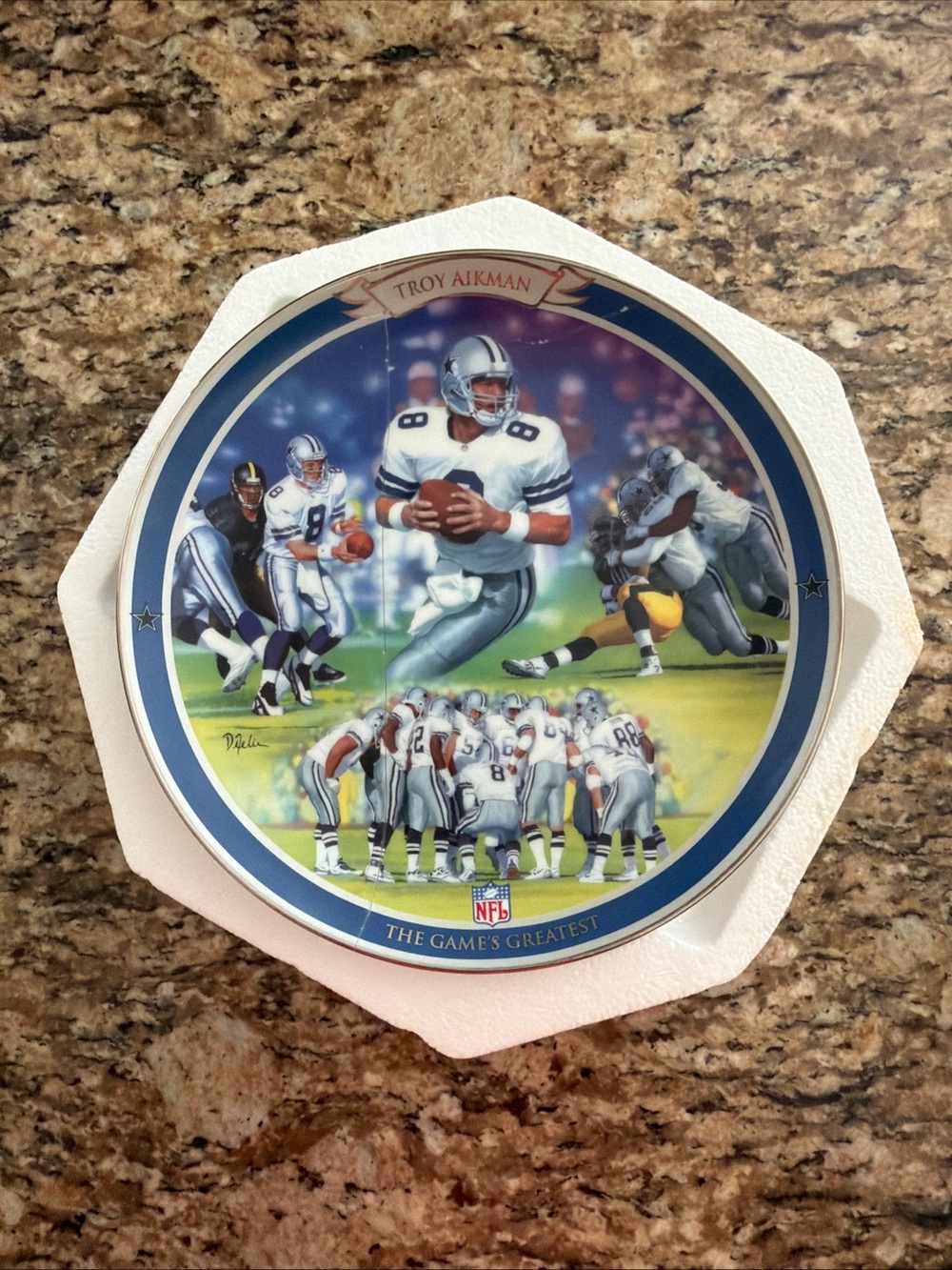 NFL Dallas Troy Aikman #8 Plate 1997 Vintage The Game's Greatest